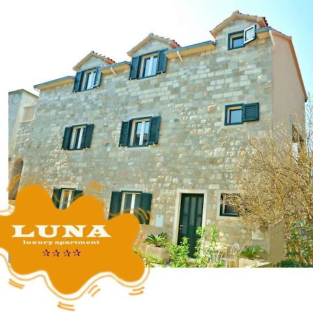 Apartment Luna Postira Exterior foto